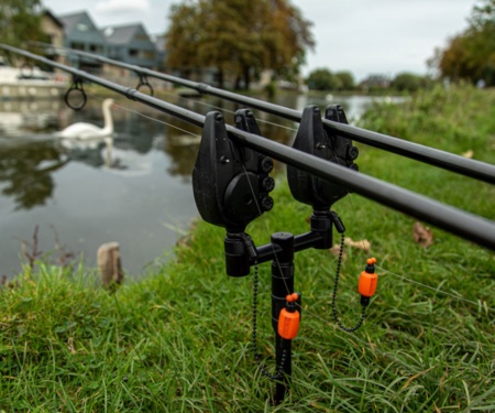 Буз-бар Fox Black Label QR Buzzer Bar 2 rod