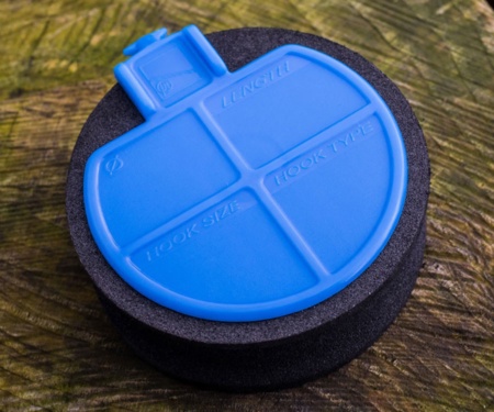 Коробка с поводочницами Preston Revalution Storage Box