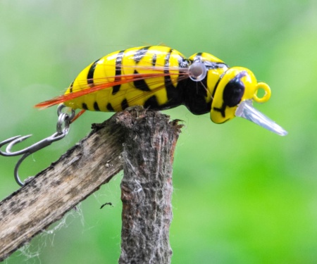 Воблер Azura Wasp 35F GBR038